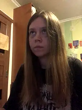 LunaVirelle online show from 11-15-25, 05:17