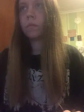 LunaVirelle online show from 04-13-26, 05:17