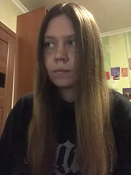 LunaVirelle online show from 02-17-26, 04:15