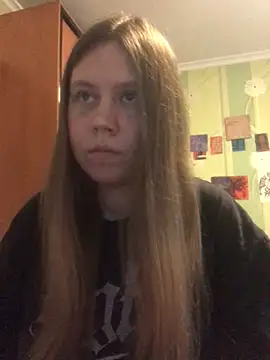 Snapshot of LunaVirelle chatting on 06-11-26, 05:21 LunaVirelle online show from 06-11-26, 05:21