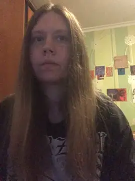 Snapshot of LunaVirelle chatting on 04-18-26, 07:18 LunaVirelle online show from 04-18-26, 07:18