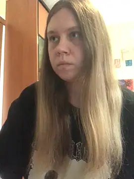 Snapshot of LunaVirelle chatting on 07-07-26, 01:14 LunaVirelle online show from 07-07-26, 01:14