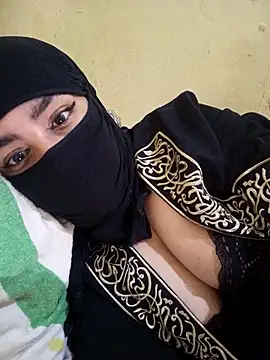 Snapshot of arab_dam chatting on 11-20-25, 10:31 arab dam online show from 11-20-25, 10:31