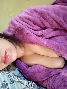 Snapshot of arab_dam chatting on 12-21-25, 01:08 arab dam online show from 12-21-25, 01:08