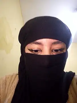 Snapshot of arab_dam chatting on 01-13-26, 12:15 arab dam online show from 01-13-26, 12:15