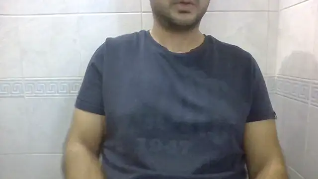 Snapshot of sci69 chatting on 10-13-25, 04:30 sci69 online show from 10-13-25, 04:30