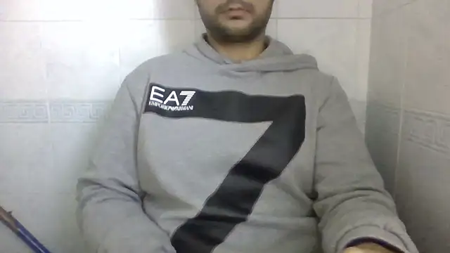 Snapshot of sci69 chatting on 12-04-25, 02:16 sci69 online show from 12-04-25, 02:16