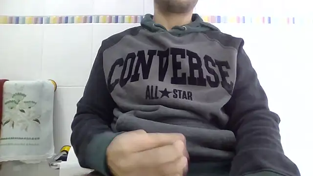 Snapshot of sci69 chatting on 12-19-25, 12:07 sci69 online show from 12-19-25, 12:07