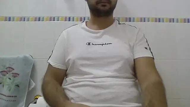 Snapshot of sci69 chatting on 10-19-25, 09:06 sci69 online show from 10-19-25, 09:06