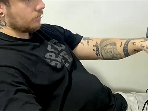 Skol 100802 online show from 02-17-26, 07:33