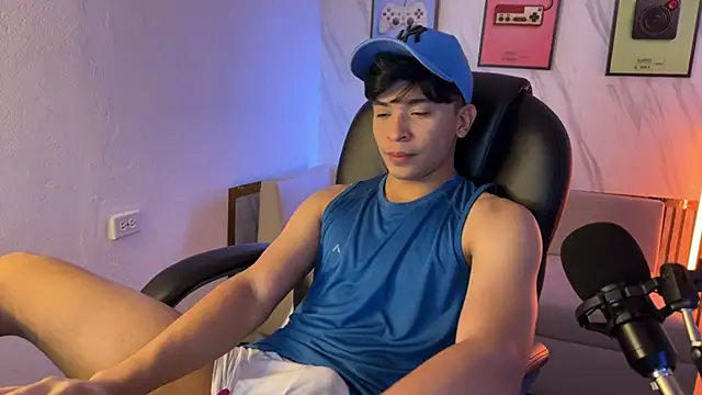 David Nova online show from 11-22-25, 12:04