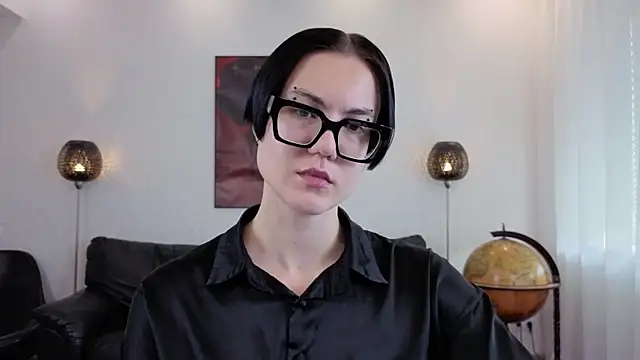 Marie Fitch online show from 06-11-26, 03:47