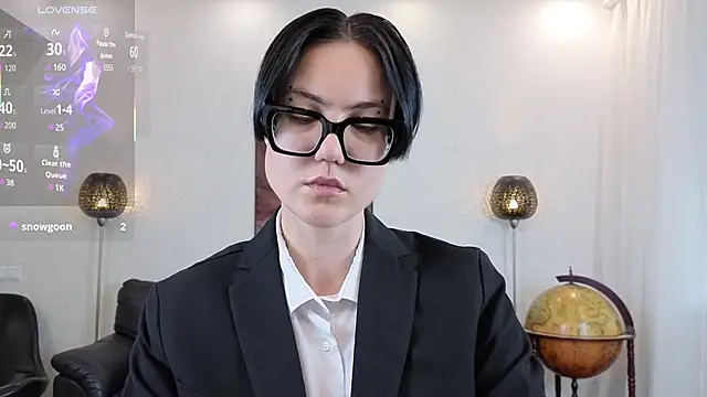 Marie Fitch online show from 05-19-26, 04:08