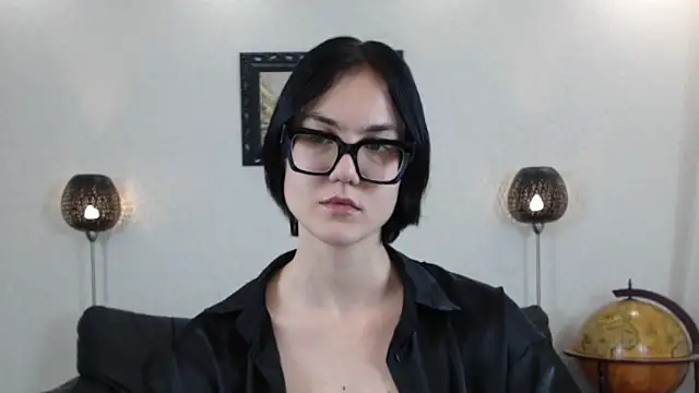 Marie Fitch online show from 10-24-25, 09:03