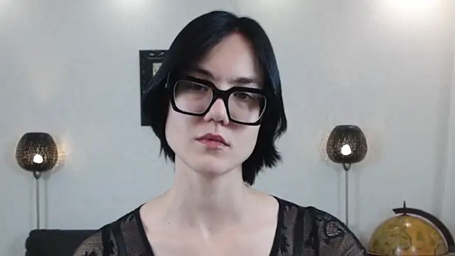 Marie Fitch online show from 10-27-25, 08:32