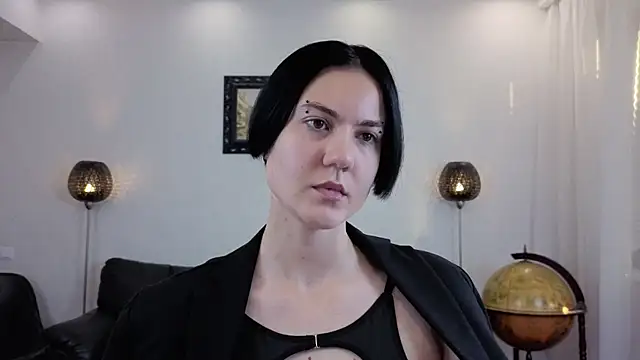 Snapshot of Marie_Fitch chatting on 08-05-26, 03:22 Marie Fitch online show from 08-05-26, 03:22