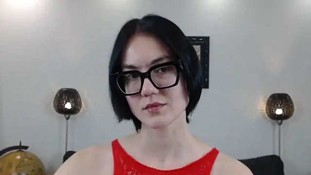 Marie Fitch online show from 11-11-25, 02:06