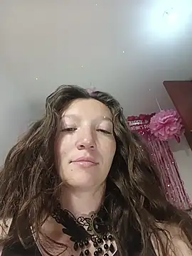 Lucy colee online show from 02-12-26, 05:23