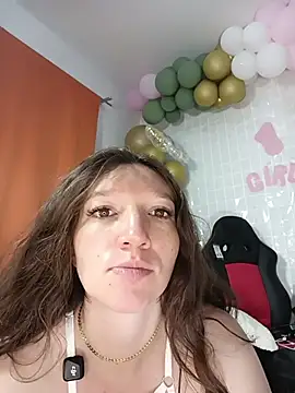 Lucy colee online show from 04-10-26, 04:14