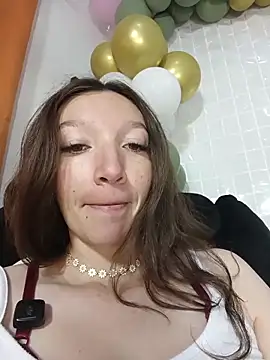 Lucy colee online show from 03-27-26, 04:30