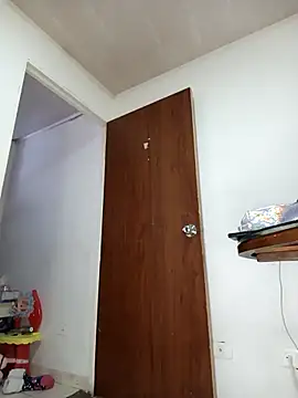 Lucy colee online show from 10-22-25, 02:05