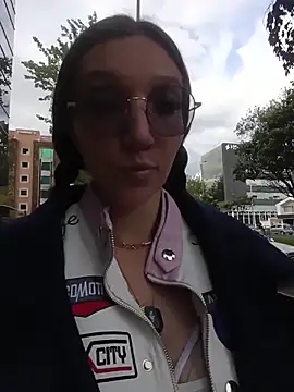 Lucy colee online show from 02-17-26, 10:29