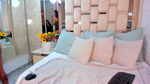 kaorybliss online show from 11-14-25, 05:49