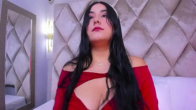 Snapshot of GabyParker_ chatting on 02-13-26, 12:05 GabyParker online show from 02-13-26, 12:05