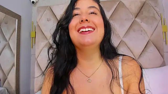 GabyParker  online show from 04-21-26, 12:23