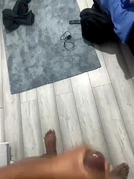 Snapshot of j_ratid chatting on 11-14-25, 11:52 j ratid online show from 11-14-25, 11:52