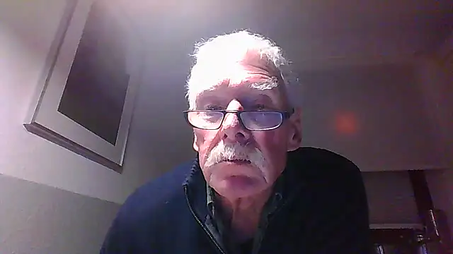 super-snoopy online show from 12-04-25, 05:01