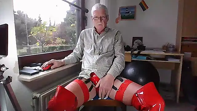 super-snoopy online show from 11-16-25, 09:25