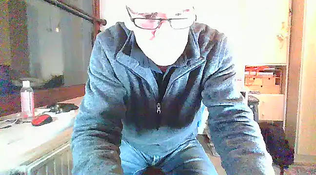 Snapshot of super-snoopy chatting on 12-07-24, 04:09 super-snoopy online show from 12-07-24, 04:09