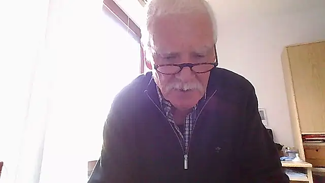 super-snoopy online show from 04-06-26, 08:48