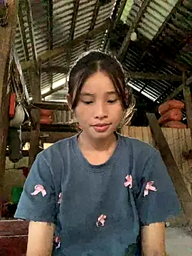 Han-han123 online show from 10-21-25, 05:07