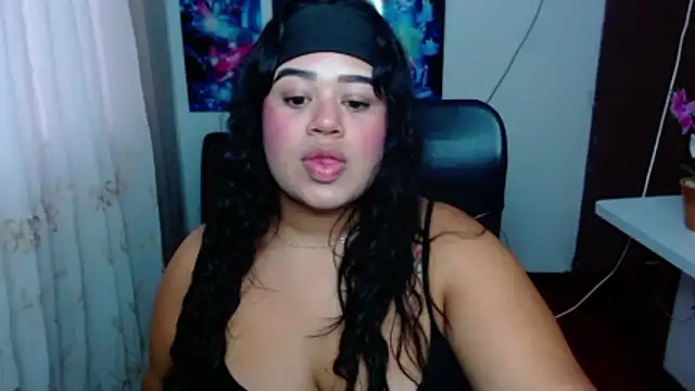 oliviia cute online show from 01-12-26, 09:41