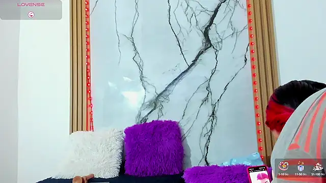 caterine rodriguez online show from 10-11-25, 03:29