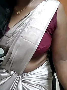 Tamilmallu-duskygirl03 online show from 03-02-26, 07:15