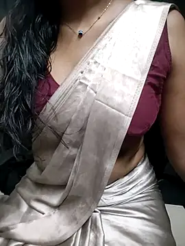 Tamilmallu-duskygirl03 online show from 07-18-26, 07:11