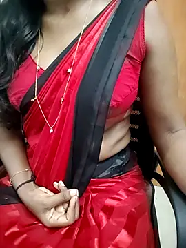 Tamilmallu-duskygirl03 online show from 06-17-26, 05:18