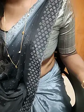 Tamilmallu-duskygirl03 online show from 07-09-26, 05:30
