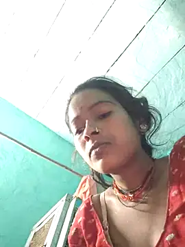 Snapshot of Co_punam chatting on 03-18-26, 05:47 Co punam online show from 03-18-26, 05:47