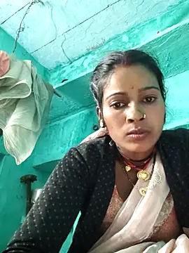 Snapshot of Co_punam chatting on 02-13-26, 04:40 Co punam online show from 02-13-26, 04:40