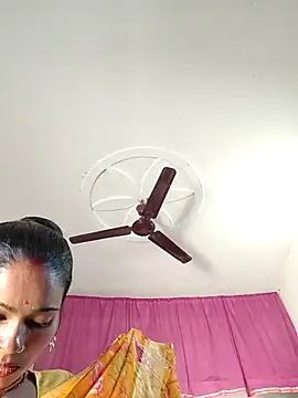 Snapshot of Co_punam chatting on 02-15-26, 05:30 Co punam online show from 02-15-26, 05:30