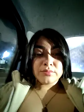 Victoria Jonhss online show from 10-17-25, 11:28