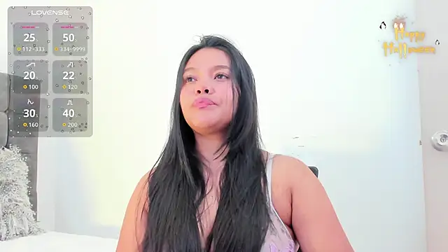 Snapshot of miss_aitana_ chatting on 10-20-25, 12:06 miss aitana online show from 10-20-25, 12:06