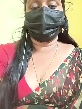 Snapshot of tamil-mala23 chatting on 10-13-25, 07:32 tamil-mala23 online show from 10-13-25, 07:32