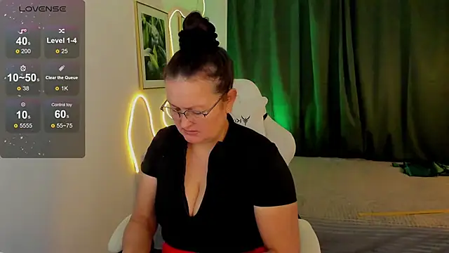 hottyannaa online show from 01-06-26, 02:59