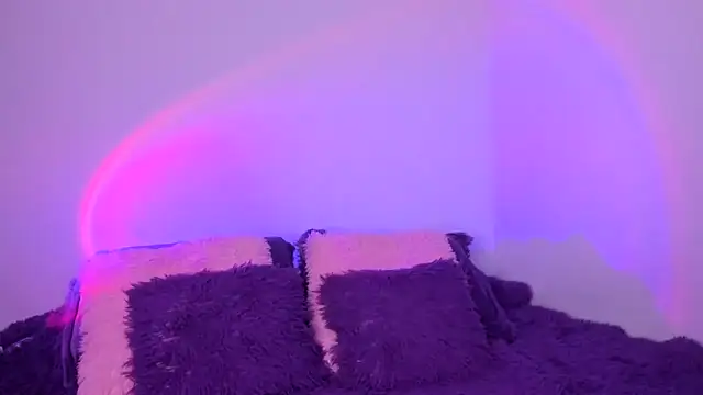 Snapshot of HeidyRousse chatting on 02-19-26, 12:46 HeidyRousse online show from 02-19-26, 12:46