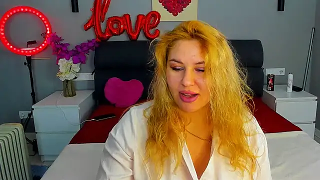 Passion-Blondy online show from 02-08-26, 11:13